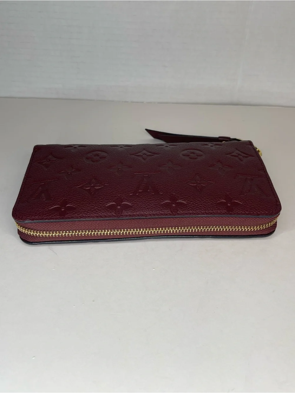 Louis Vuitton Zippy Wallet